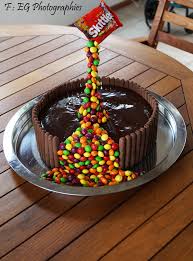 48 En Apesanteur Eleo Fourneau Gateaux Et Desserts Gravity Cake Recette Gateaux Incroyables