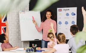 إليك مجموعة مراكز تطرح دورات انجليزي في ابوظبي ودبي والشارقة ماي بيوت