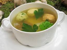 Festtagssuppe Mit Klosschen Variation Und Weihnachtseinlage Rezept Rezept Rezepte Klosse Suppe