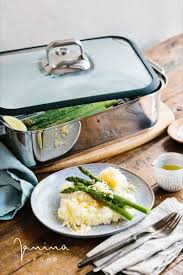 Gedampfter Gruner Spargel Mit Kartoffelpuree Und Ei Topping Janina And Food Rezept In 2020 Kartoffelpuree Spargel Portionen