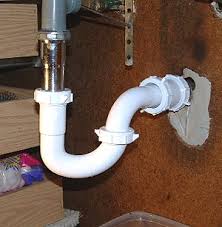 new* bathroom sink pooling water and