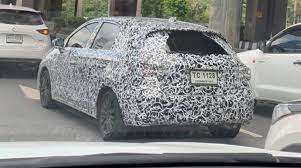 Hace unos meses te mostrábamos unas filtraciones del registro de patentes de brasil donde se veía claramente la silueta. Honda City Hatchback Tertangkap Kamera Lagi Segera Rilis Autonetmagz