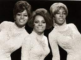 Originally known as the primettes, they were a quartet (barbara martin was the fourth member) when they made their first single for the lupine label in 1960. 50 Years Ago Tonight Diana Ross Plays Final Concert With The Supremes Nights With Alice Cooper