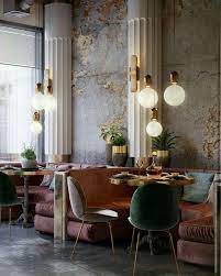 Pin By Mikaela Atkinson On Locales Con Encanto Cafe Interior Design Restaurant Interior Interior Design