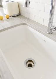 clean kitchen sink, clean white sink