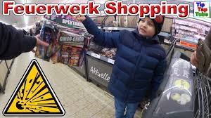 Finde täglich frische lebensmittel, markenartikel und haushaltsartikel in deinem lidl markt. Silvester Feuerwerk Einkaufstour 2016 17 Teil 2 Lidl Kleine Pyrologen Knaller Shoppen Vlog Youtube