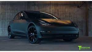 That said, unless elon musk tweets something on the topic, we may not get official confirmation as electrek points out, tesla may end up offering a $35,000 model 3 again before long. T Sportline S Tesla Model 3 Looks Like Matte Black Prototype