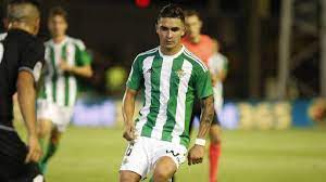 Born 8 october 1990) is a chilean footballer who plays for dutch club fc twente as a midfielder. Mls Felipe Gutierrez Queda Fuera De Betis Y Vendria A La Mls As Usa
