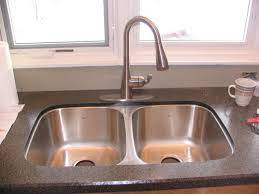 picture of laminate undermount sink
