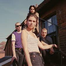 She handled it like an absolute pro. Wolf Alice Paradigm Talent Agency