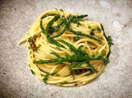 Schnelle Spaghetti Mit Salicornes Und Sardellen Sardellen Spaghetti Spargel