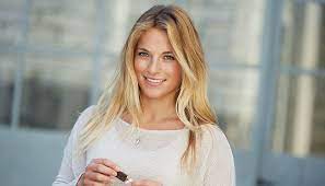 Suter clinches globe | nbc sports. Lara Gut Professional Skier From Switzerland Skier Girl Beautiful Athletes Lara