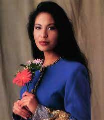 No sé de selena, pero sé de eva luna, dijo el cantante refiriéndose a su esposa y también añadió la verdad que camilo me cae súper bien, pero decir que no conoce a selena quintanilla y que si a. Postmortem Fotografie Seite 198 Allmystery