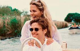 Het jaar 2020 was een gek jaar voor hanne, klaasje en marthe. Klaasje Van K3 En Haar Vriend Max Nemen Belangrijke Beslissing Schrik Dat Dit Zal Gebeuren Showbizz 24