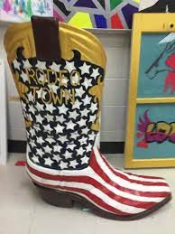 Sidney Ia Community Art Project Cowboy Boots Community Art Art Projects Sculpture Painting