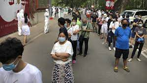 New zealand's biggest city will move back into alert. China Kembali Lockdown Kota Usai Kasus Baru Covid Bermunculan