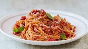 Spaghetti Bolognese Jamie Oliver The Spag Bol Recipe Vegetarian Pasta Recipes Classic Tomato Spaghetti Pasta Recipes
