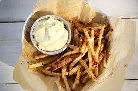Ofen Pommes Mit Veganer Truffelmayonnaise Lebensmittel Essen Truffel Pommes Rezepte