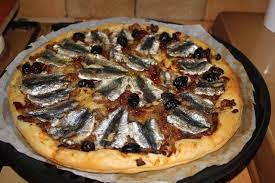 La Tarte A La Sardine Le Blog De Meme Mounic Sardines Les Sardines Alimentation