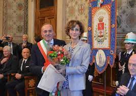 Cartabia ha affermato che si deve differenziare la famiglia da altre forme di convivenza e non permette il cartabia ha infatti affermato: Gxic L5n9bbvmm