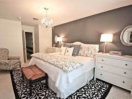 Therefore As An Inspiration You Can See Some Bedroom Ideas For Couples That You Can Make A Choice For Master Bedrooms Decor Small Room Bedroom Woman Bedroom