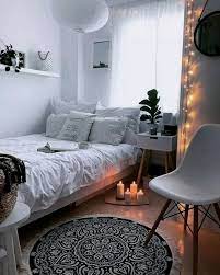 46 Pervect College Apartment Bedroom Decorating Ideas Apartment Bedroom Design Small Apartment Bedrooms Small Room Bedroom
