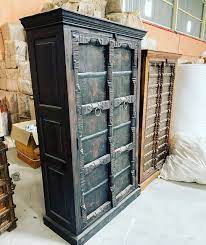 Vintage Old Original Vintagefashion Vintagestyle Vintagedecor Homedecor Interiordesigners Designers Vintagefur In 2020 Vintage Decor Vintage Furniture Design
