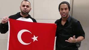 Bb erzurumspor, spor toto süper lig 28. Erzurumspor Dan Surpriz Ronaldinho Transferi Aciklamasi Erzurumspor Haberleri
