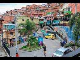 6,107 likes · 62 talking about this. La Otra Cara De La Comuna 13 De Medellin Noticias Caracol Youtube