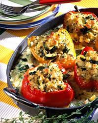 Gefullte Paprika Mit Bulgur Zucchini Und Schafskase Rezept Lecker Rezept Rezepte Rezepte Mit Schafskase Rezept Gefullte Paprika