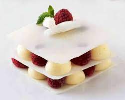 Fine dining restaurants offer diners an upscale meal experience often comprising several courses (e.g., salad, appetizer, entree, dessert). 10 Gourmet Fine Dining Desserts Recipes Fill My Recipe Book
