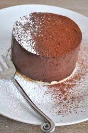 Bavarois Au Chocolat 4 Oeufs 100g De Sucre 60 G De Farine 60 G De Poudre D Amande La Mousse Bavarois Recette Bavarois Chocolat Recette Gateau Chocolat Chocolat