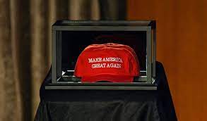 Because quarterback tom brady should stop winning things. take that maga hat out your locker, he said. Daniel Radcliffe Wants Tom Brady To Lose And Get Rid Of His Maga Hat