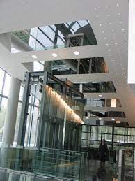 Ceiling Mirror This mirrored ceiling is an articulated fractal mirrored surface from cai lighting.