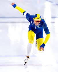 Det gjorde også van der poel på 5000 meter, og ikke 10 000, som er hans beste distanse. Zweedse Schaatser Nils Van Der Poel Leeft Op In De Woestenij Van De 10 Kilometer De Volkskrant