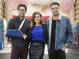 First up on the red carpet, sam makes quite the entrance with what looks like 99 red balloons. Bachelorette Exodus Georgia Sends Four Bachelors Packing Sunshine Coast Daily