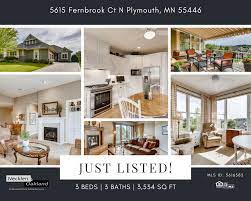 Justlisted Quality Built Norgaard Custom Twinhomeforsale With Amazing Views Of Pomerleaulake Set Up On The In 2020 House Styles Walk In Pantry Forced Air Heating
