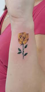 Yellow Rose Tattoo C Tattoo Artist Jacke Michaelsen Rose Tattoos For Men Yellow Rose Tattoos Yellow Tattoo