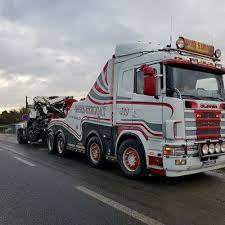 Epingle Sur Gruas