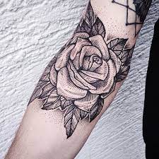 American Traditional Rose Tattoo Red With Pearls Around Tatuagens De Rosas Para Homens Jovens Tatuados Tinta Para Tatuagem