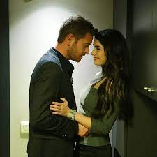 493 Haresvaniya 4 Komentara الحساب للمسلسلات التركية Turks Dizi V Instagram مسلسل الطبقة المخملية الحلقة 22 مترج Turkish Film Actresses Couple Photos