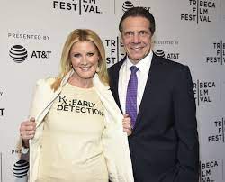 In a joint statement, lee and cuomo said: Why Didn T Sandra Lee And Andrew Cuomo Ever Get Married
