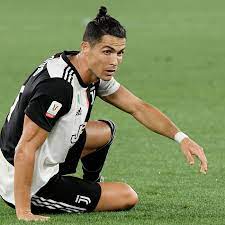 Decisive le doppie sfide in semifinale per le due squadre che strappano il pass per la finale di coppa nazionale. Juve Stumble Again Fall To Napoli In Coppa Italia Final Black White Read All Over