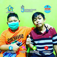 Pin Di Dokter Sunat Tuban