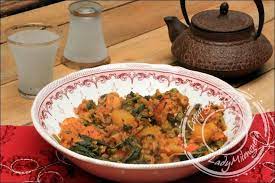 Rouz Jerbi Riz Djerbien Au Poulet Recette Riz Djerbien Cuisine Tunisienne Poulet Epinards