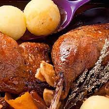 Geschmorte Gansekeulen Rezept Gansekeulen Zubereiten Rezept Gansekeule Essen Rezepte