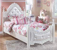 Ashley Furniture Signature Design Exquisite B188 71 82n Twin Ornate Poster Bed With Tufted Headboard Footboard In 2020 Girls Bedroom Furniture Kid Beds Bedroom Set