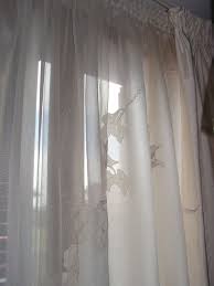 Indirizzo altre aziende nella rubrica tende | stoffe | tendaggi | tende veneziane. Tenda In Seta Con Applicazioni Tende Shabby Chic Tende In Seta Shabby Chic