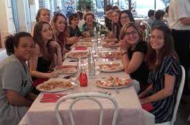 This is il cinema di fronte ad auschwitz: Uzivatel Brunetta Salvarani Na Twitteru Restodelfantino Un Anno Di Lavoro Un Blog Due Numeri Stampati Ed Un Terzo Online C E Di Che Festeggiare Pizzata Della Redazione Liceo Fanti Https T Co Lpfdel2sw5