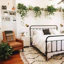 I Don T Think I D Want That Many Plants Above My Head At Night But I Like This And I Love That Seat Home Bedroom Home Decor Bedroom Design